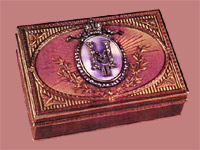 Императорская подарочная коробка для сигар из разноцветного золота с эмалью.